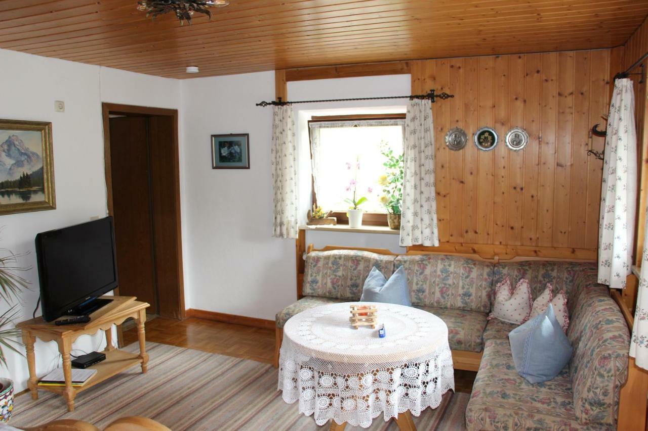 Landhaus Wiesenhof Garmisch-Partenkirchen Exterior photo